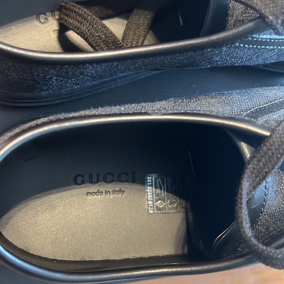 Authentic Gucci Sneakers - Size 39 - Picture 5 of 12